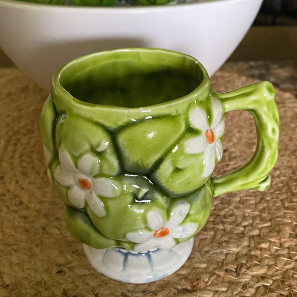 Vintage set of Inarco green apple and daisy ceramic mugs 1967 - Picture 12 of 15